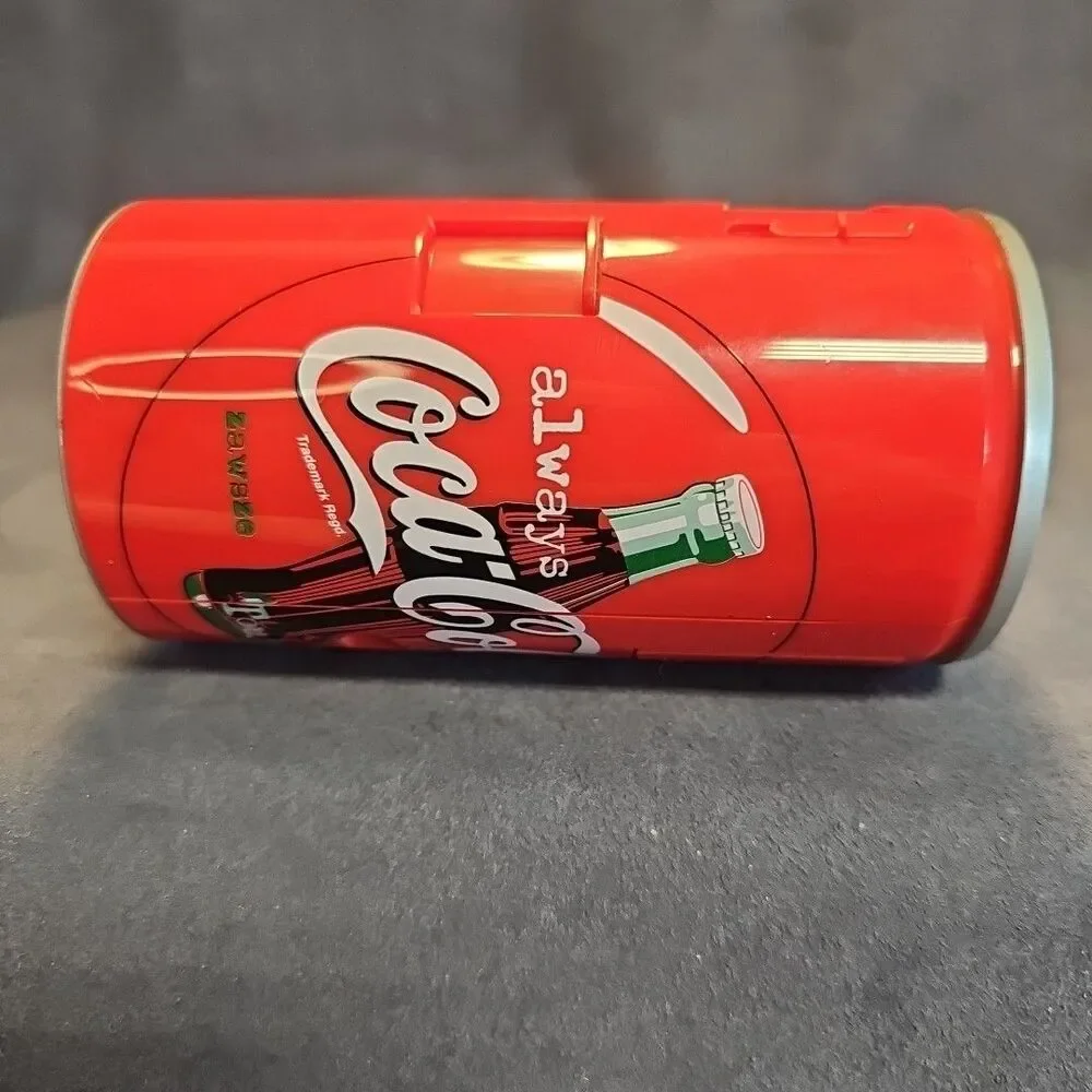 [MINT] VIntage 2001 Coca Cola Can 35mm Film Camera Wrist Strap Included NWOB